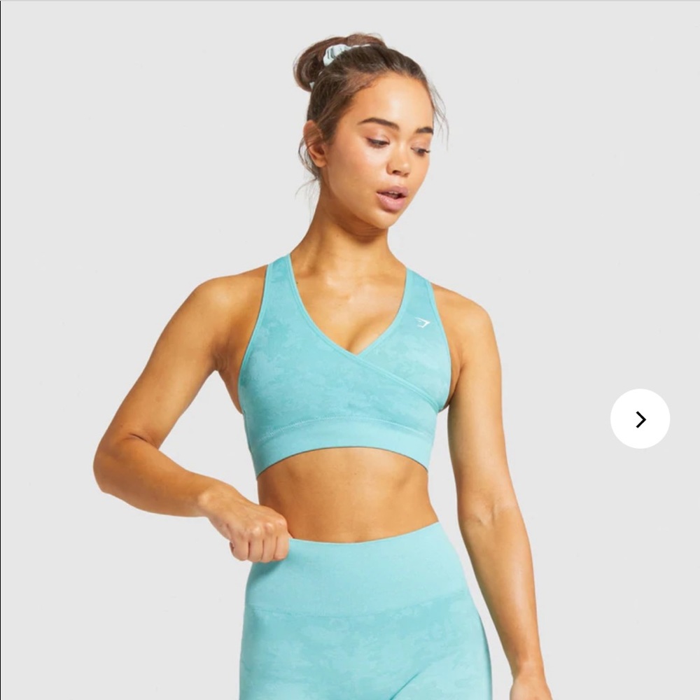 Gymshark Adapt Camo Sports Bra Light Green